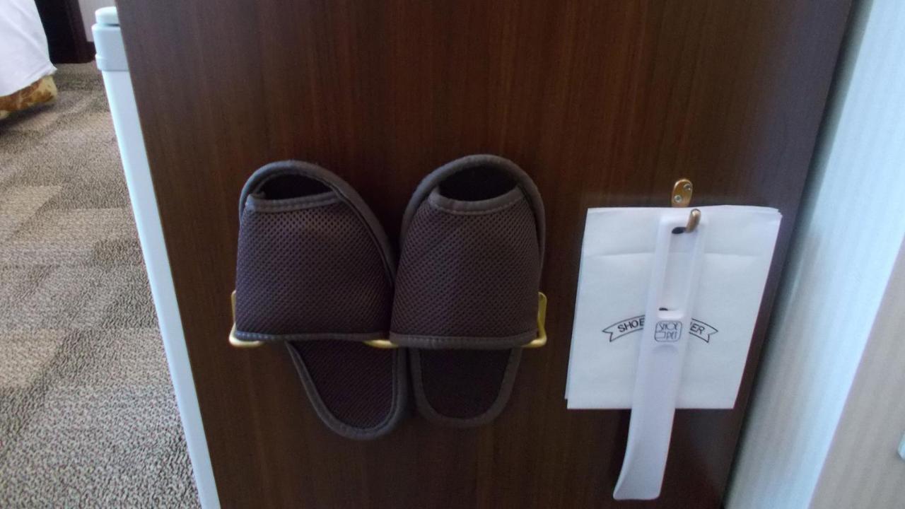 Toyoko Inn Tsu Eki Nishi Guchi Экстерьер фото